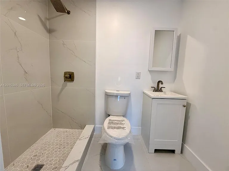 228 NW 32nd Ave #230 — Photo 17