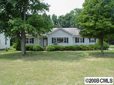 1st image of 6406 Lake Dr