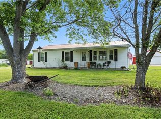 11123 C Hwy, Richmond, MO 64085