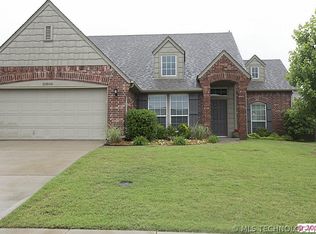 20556 E 35th St, Broken Arrow, OK 74014