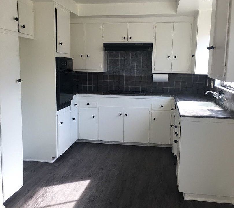 1st image of 8925 La Puebla Ave