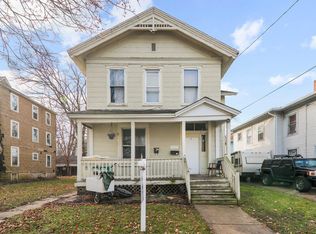 258 S Jackson St, Janesville, WI 53548
