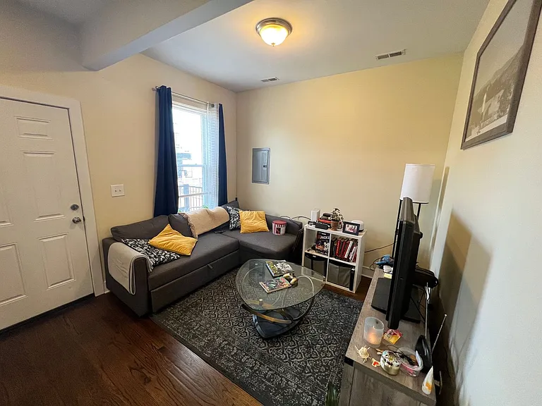 1508 West Chestnut Street — Photo 6