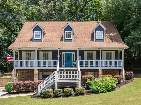 1602 Paddock Ln, Helena, AL 35080