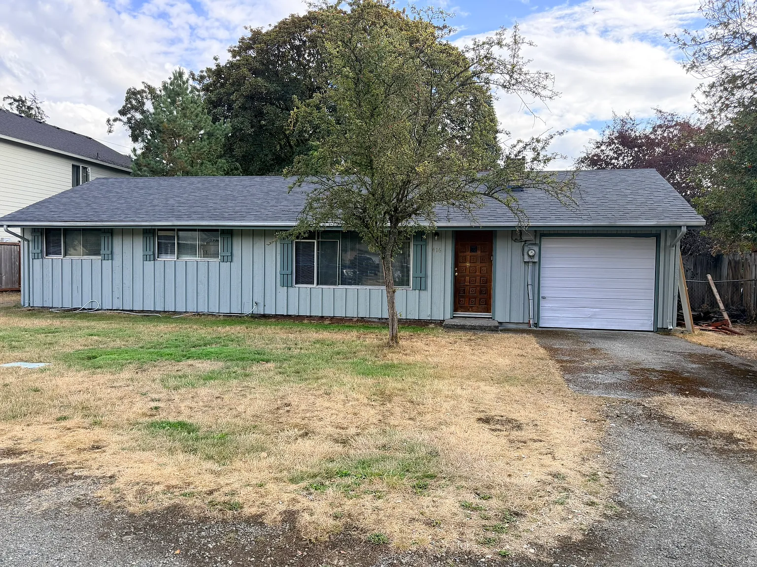 3 bed, 1032 sqft, $1,995 — Photo 2