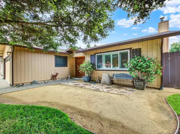 1000 Weyand Way, Dixon, CA 95620