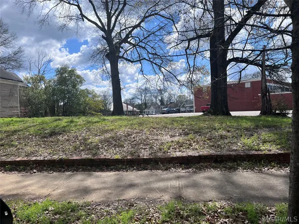 635 Clayton St, Montgomery, AL 36104