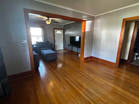 2nd image of 2601 University Ave
