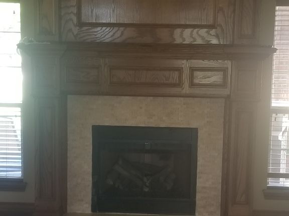 5th image of 502 S Owen Dr