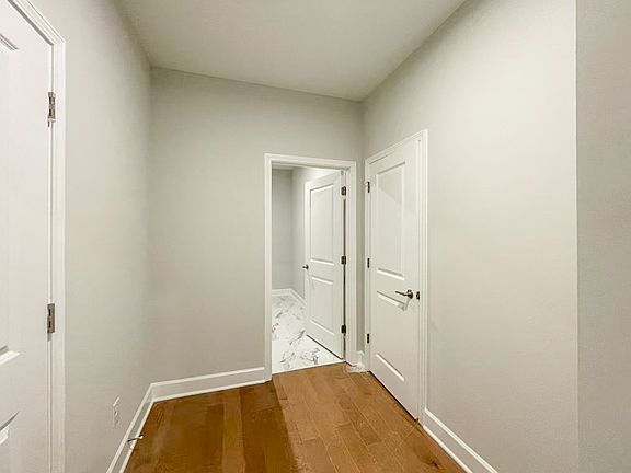 4th image of 690 Pineberry Ct