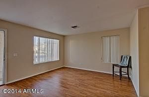 4th image of 10723 W Glenrosa Ave
