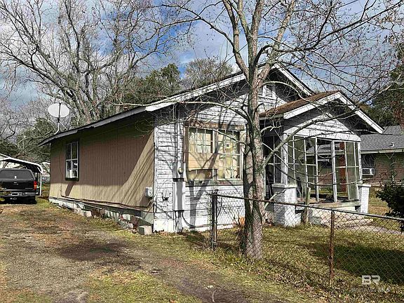 4th image of 770 Gorgas St