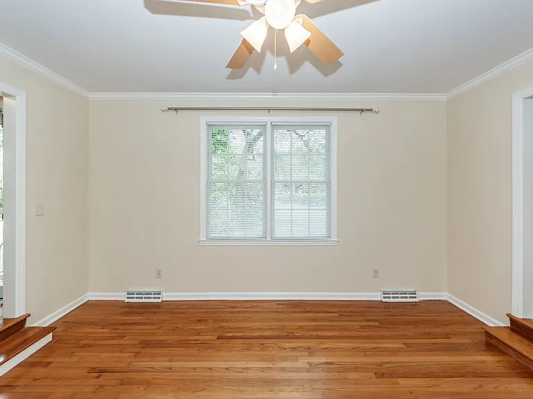 777 Bonham Dr — Photo 3
