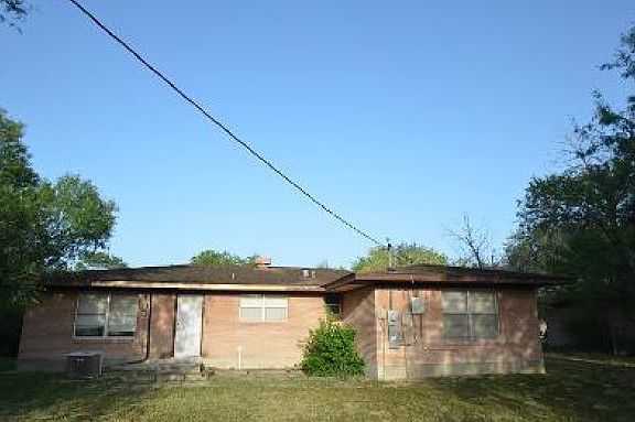 2nd image of 1409 S 15th Ave
