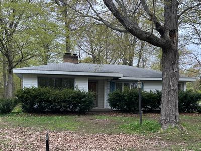 647 W Ford Dr, Sault Sainte Marie, MI, 49783