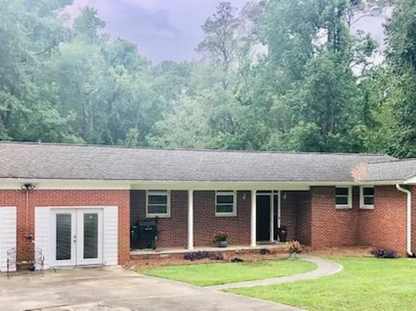 106 Brookwood Dr, Thomasville, GA 31792