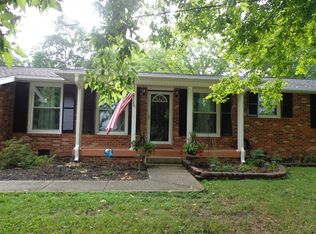 121 Marseille Dr, Hendersonville, TN 37075