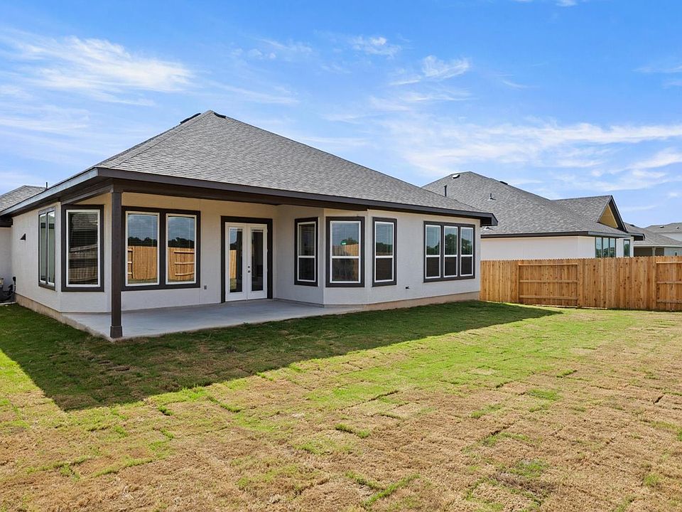 2nd image of 3724 Pin Oak Hls