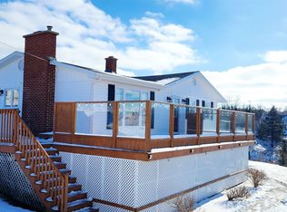 163 Havenside Rd, Louisbourg, NS B1C1P1