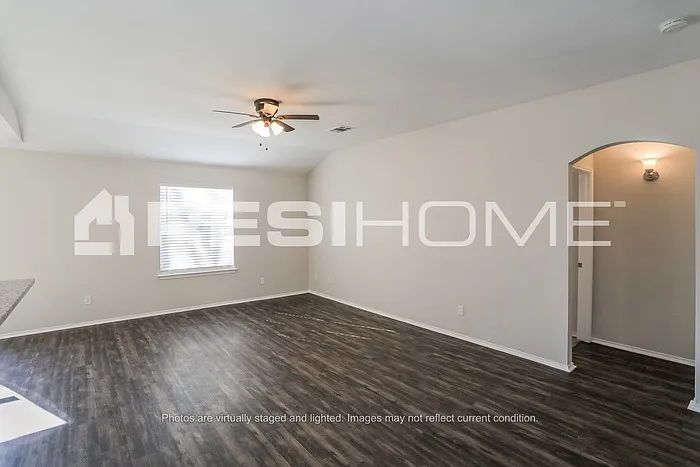 3128 Ronay Dr — Photo 6