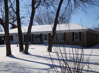 W180N7887 Town Hall Rd, Menomonee Falls, WI 53051