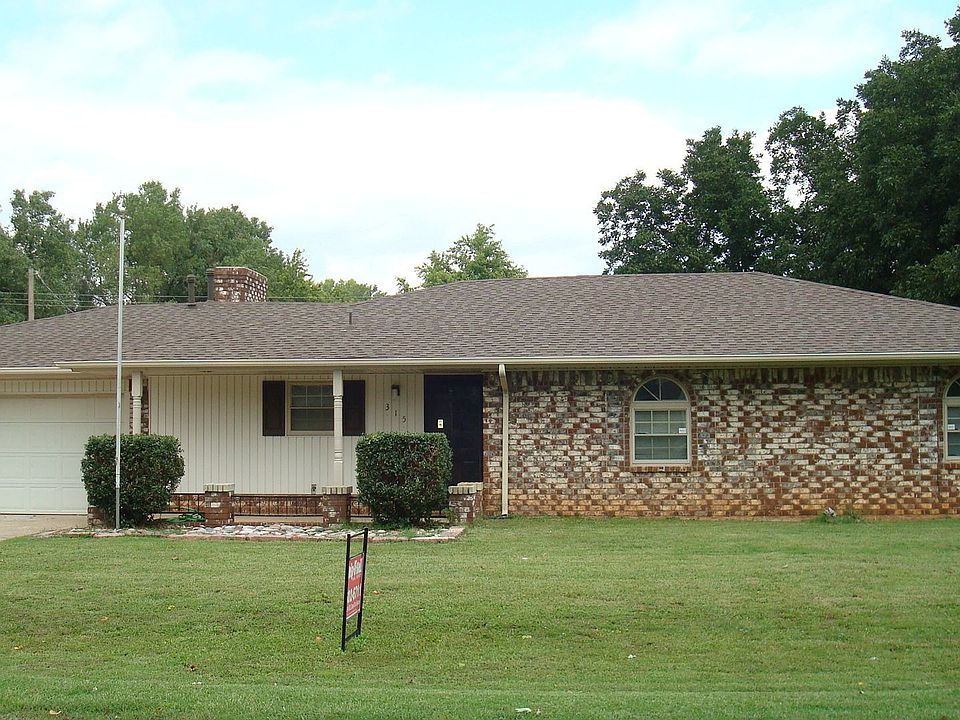 1st image of 315 E Mohr Ln