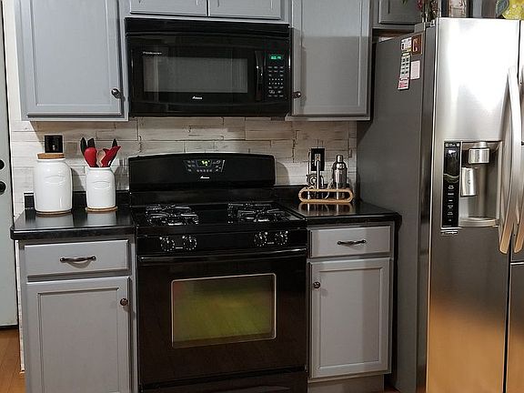 2nd image of N68W6976 Cleveland St