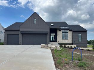 11706 W 181st Ter, Overland Park, KS 66221