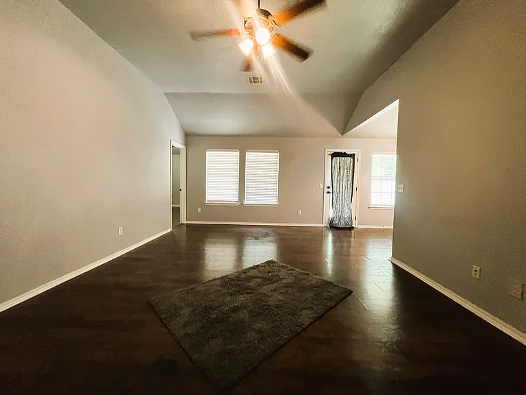 313 Spring Creek Rd — Photo 14