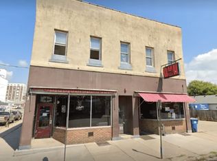 252 E 3rd St #1, Winona, MN 55987