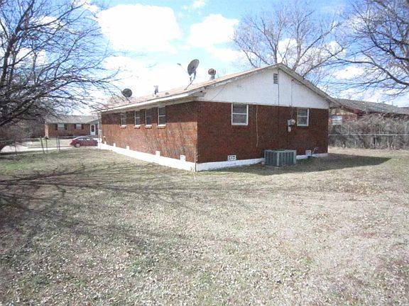 4th image of 6001 NW Dearborn Ave