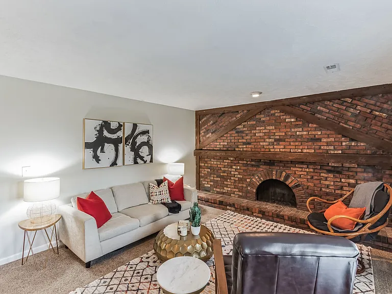 11322 Sahler St — Photo 5