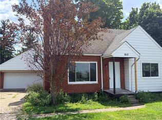 1812 E Dorothy Ln, Dayton, OH 45429
