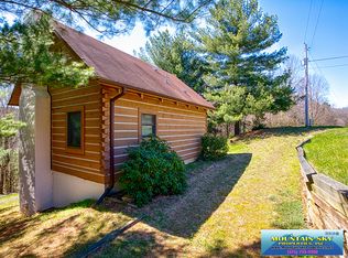 256 Old Hollow Trl, Fancy Gap, VA 24328
