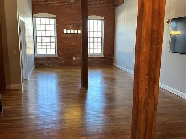 10 Main Street #320, Berlin, CT 06037