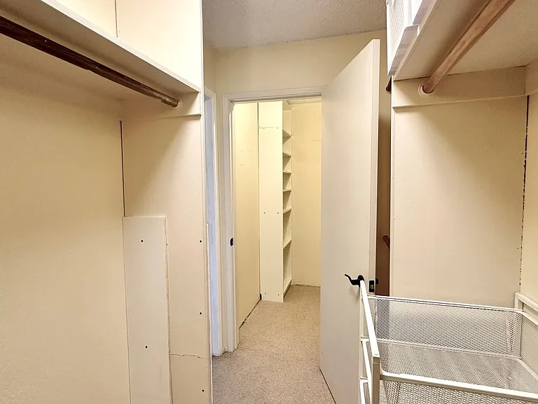8 Admiral Dr #A227 — Photo 12