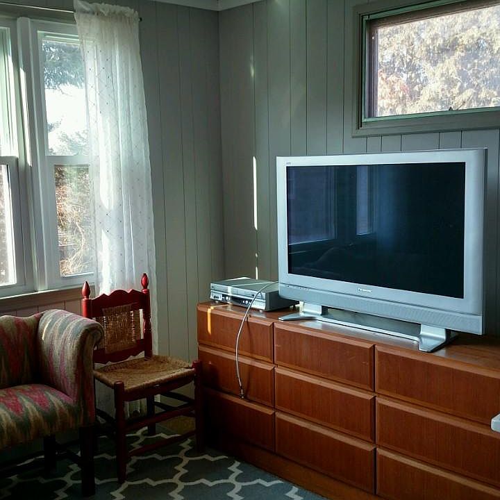 1st image of 4 Revonah Ave