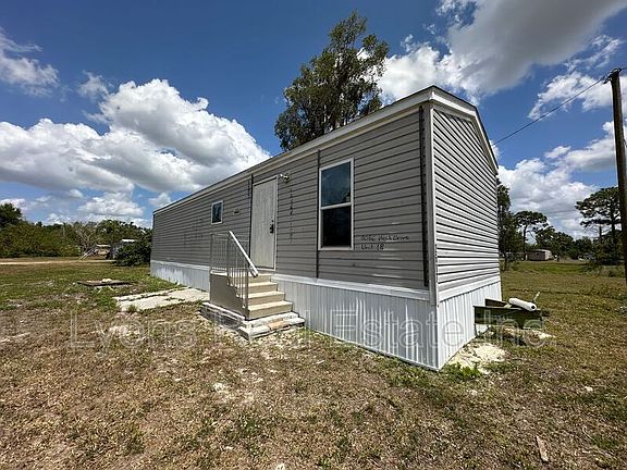 3rd image of 8086 Heck Dr #18