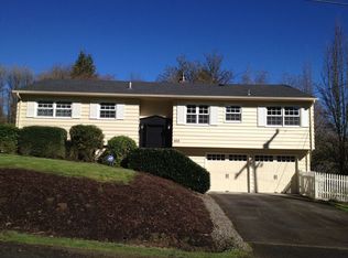 623 Atwater Rd, Lake Oswego, OR 97034