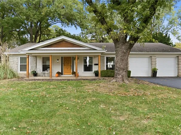 6100 W 88th St, Overland Park, KS 66207