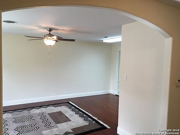 4th image of 255 W Dickson Ave