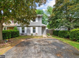 8085 Castle Rock Ct, Pasadena, MD 21122