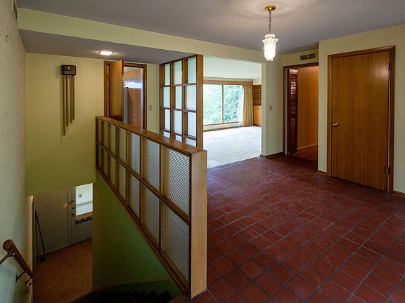 2nd image of 7029 Sleret Ave