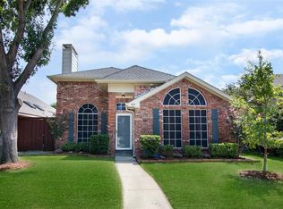 522 Raintree Cir, Coppell, TX 75019