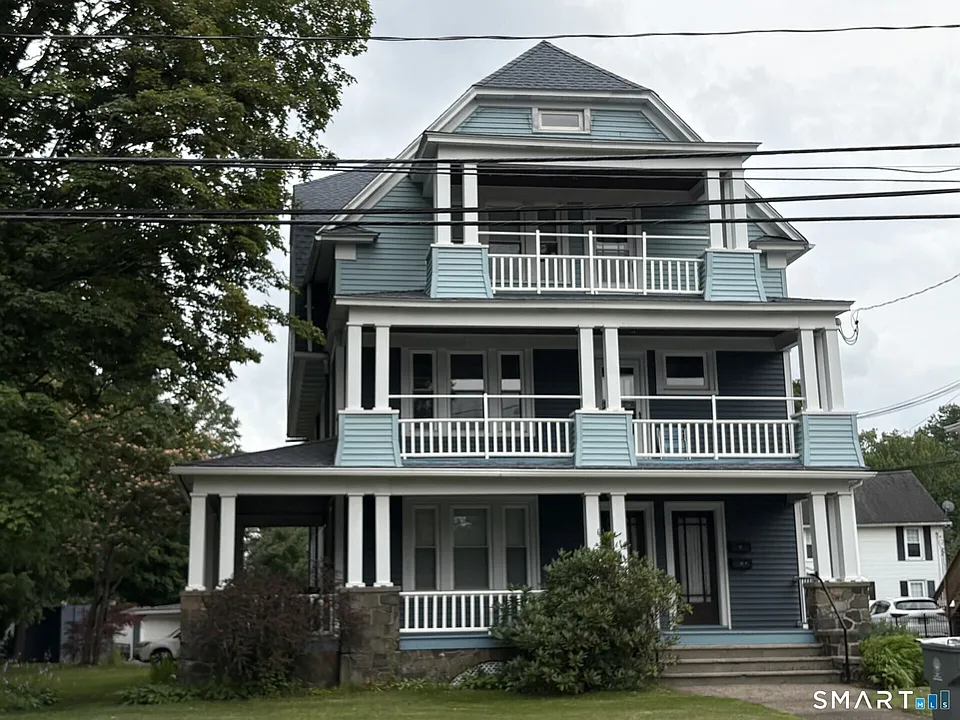 18 Broad St #3