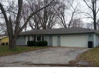 5822 Newport Ave, Portage, IN 46368