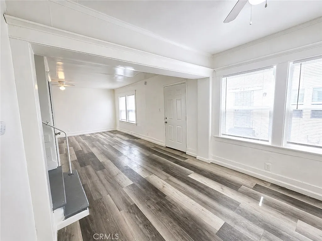 2 bed, 950 sqft, $2,695 — Photo 3