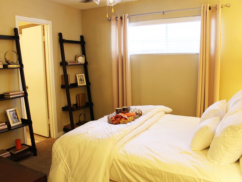 1st image of 734 International Blvd APT 2