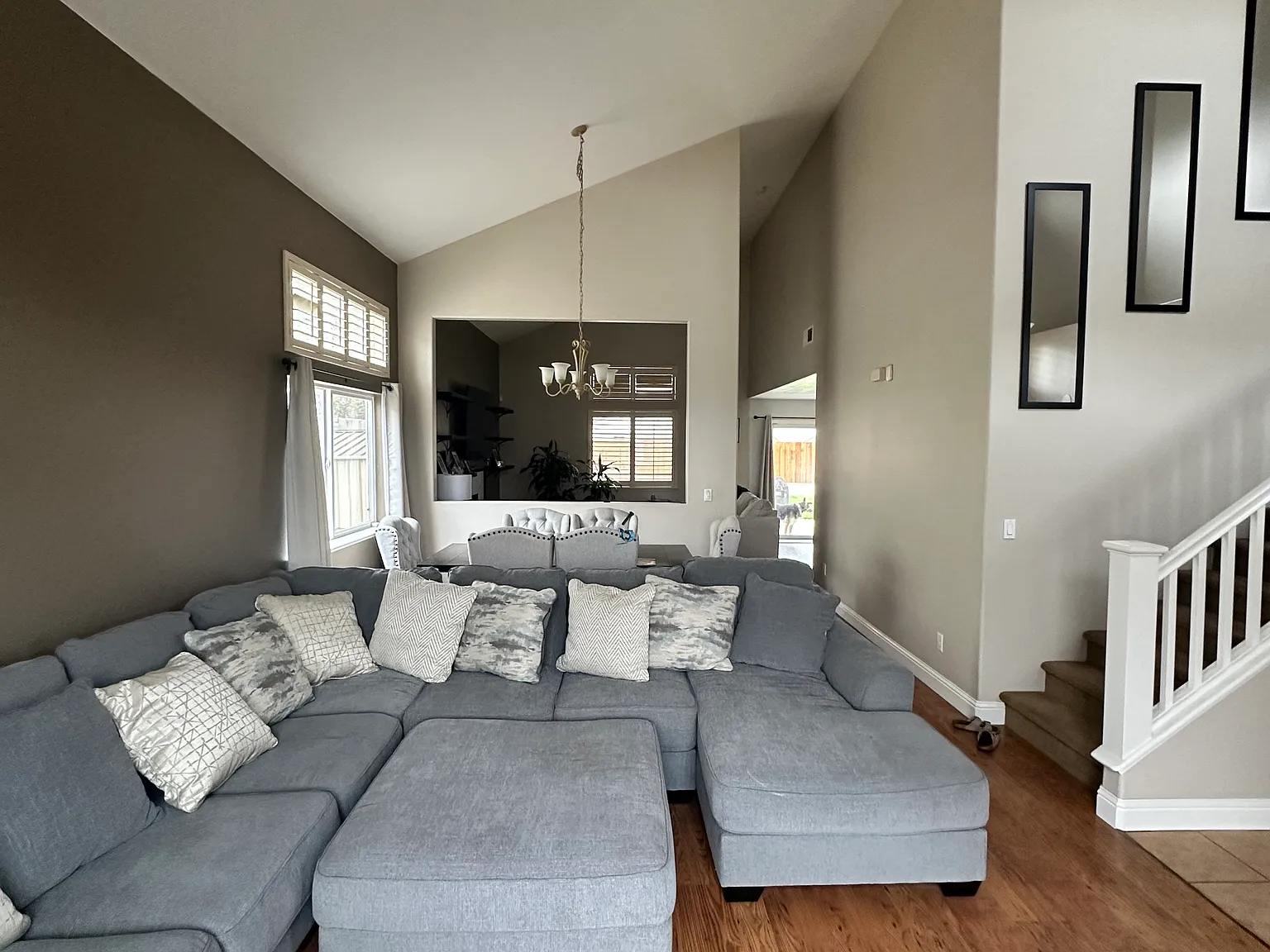 6 bed, 2540 sqft, $4,000 — Photo 3