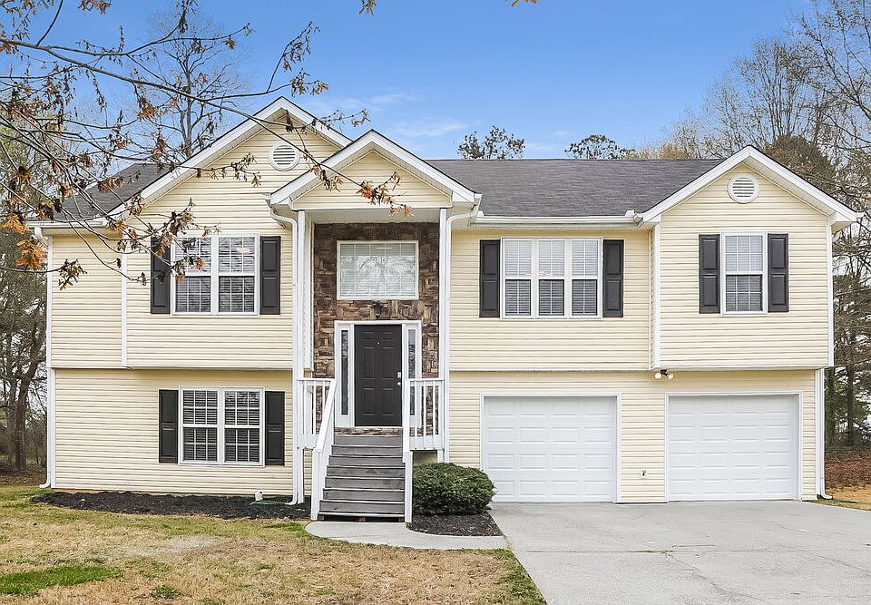 1st image of 511 Saddle Ridge Dr